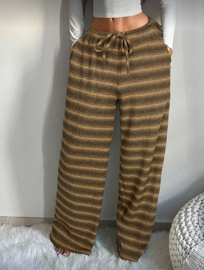 Pantalon en tricot rayé